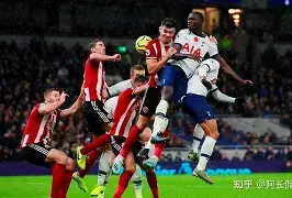 完美竞技平台官方网站-荷甲赛前再迎强敌，斯图加特主帅复盘，主帅态度：目标明确，控场能力受关注